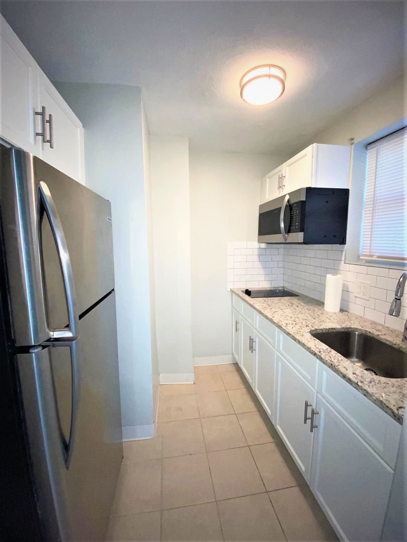 1 bed, 1 bath apartment for rent at 300 Meridian St Unit 2, Central Square — photo 2 of 6