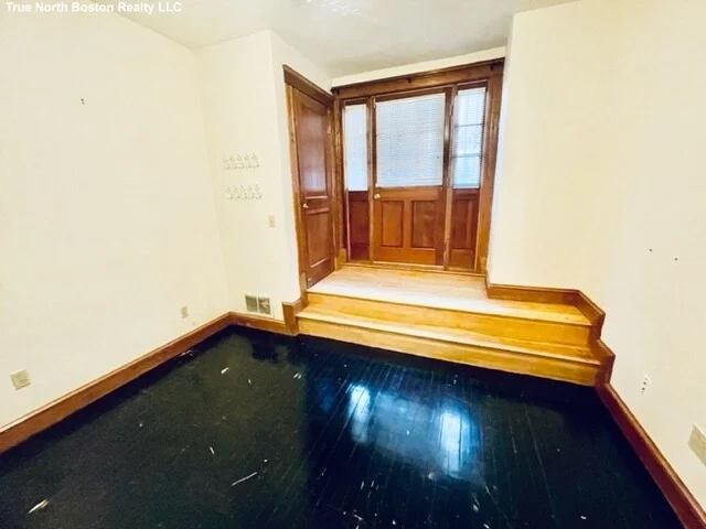 3 bed, 2 bath apartment for rent at 300 North St Unit 1, North End — photo 8 of 17
