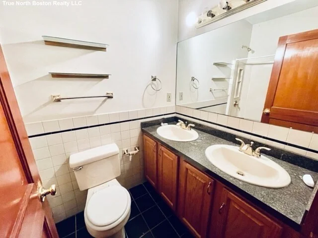 3 bed, 2 bath apartment for rent at 300 North St Unit 1, North End — photo 10 of 17