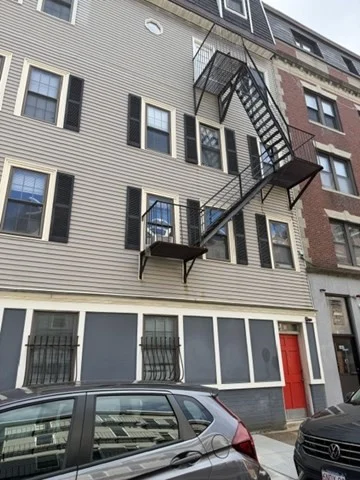3 bed, 2 bath apartment for rent at 300 North St Unit 1, North End — photo 18 of 18