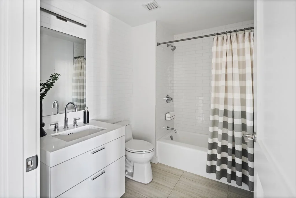 2 bed, 2 bath apartment for rent at 300 Pier 4 Blvd Unit 2M, Seaport District — photo 9 of 31