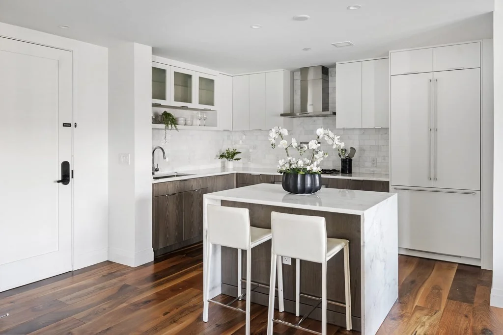 2 bed, 2 bath apartment for rent at 300 Pier 4 Blvd Unit 2M, Seaport District — photo 3 of 31