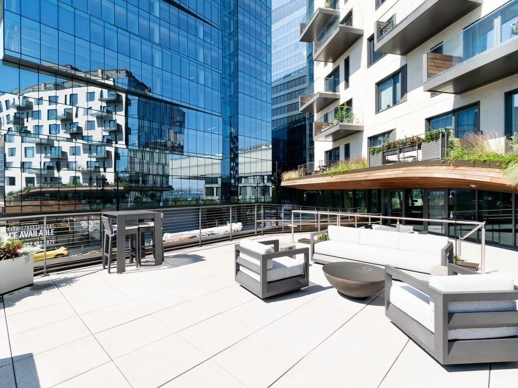 3 bed, 2 bath apartment for rent at 300 Pier 4 Boulevard Unit 6D, Seaport District — photo 20 of 24