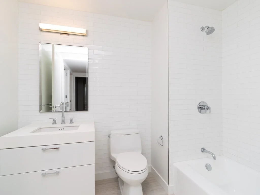 3 bed, 2 bath apartment for rent at 300 Pier 4 Boulevard Unit 6D, Seaport District — photo 17 of 24