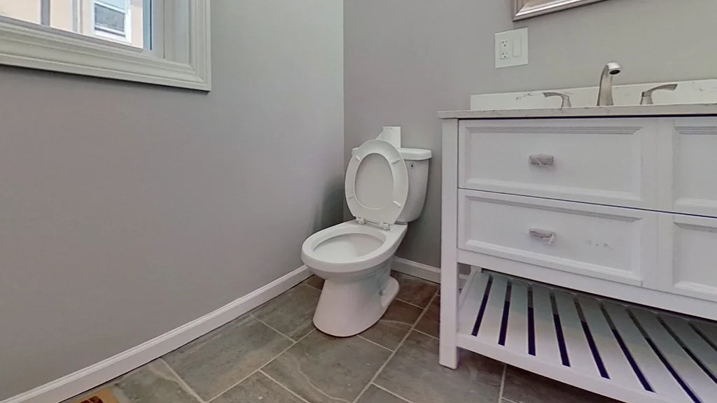 2 bed, 1 bath apartment for rent at 300 Quincy Ave Unit 1, Braintree — photo 6 of 9