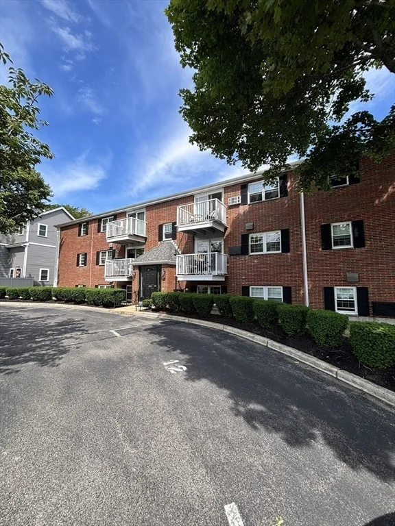 2 bed, 1 bath apartment for rent at 300 River St Unit 11, North Weymouth — photo 14 of 20