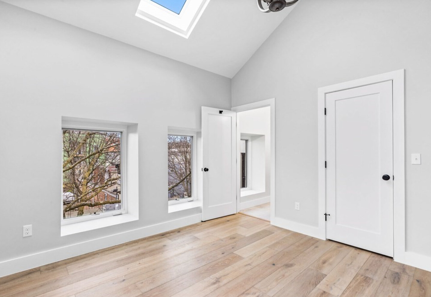 2 bed, 1.5 bath apartment for rent at 300 Somerville Ave Unit 300, Ward Two — photo 34 of 37