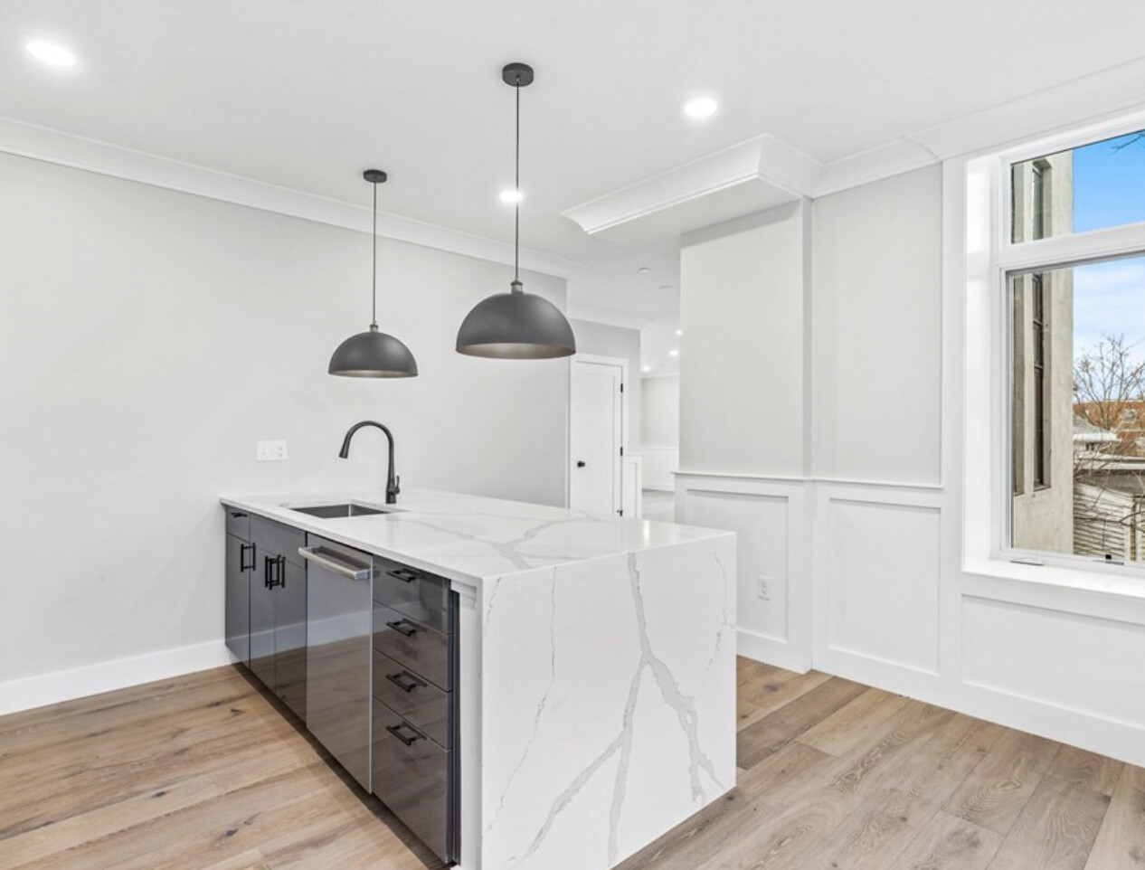 2 bed, 1.5 bath apartment for rent at 300 Somerville Ave Unit 300, Ward Two — photo 17 of 37