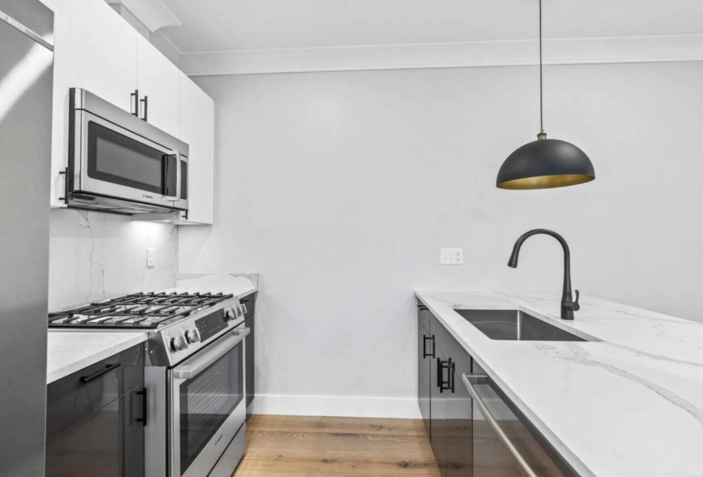 2 bed, 1.5 bath apartment for rent at 300 Somerville Ave Unit 300, Ward Two — photo 18 of 37