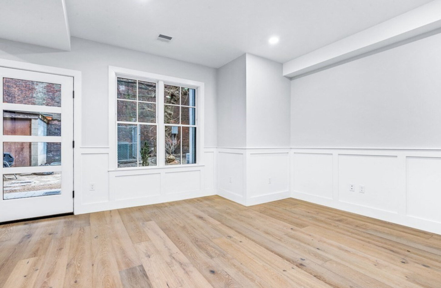 2 bed, 1.5 bath apartment for rent at 300 Somerville Ave Unit 300B, Ward Two — photo 5 of 16