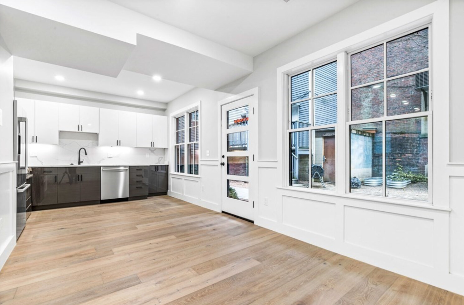 2 bed, 1.5 bath apartment for rent at 300 Somerville Ave Unit 300B, Ward Two — photo 10 of 16