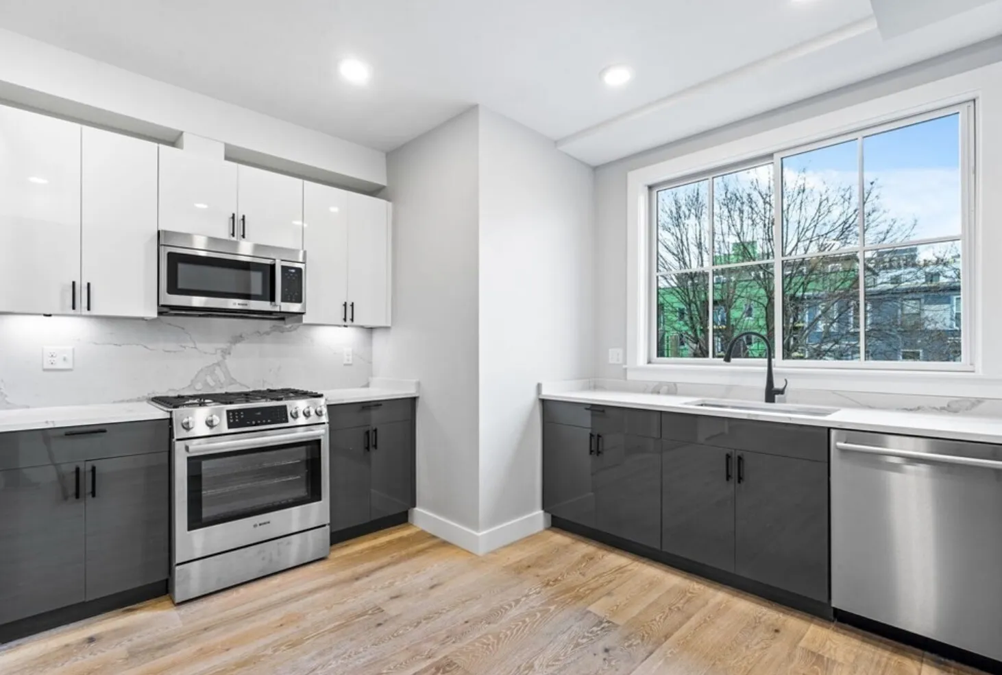 2 bed, 2.5 bath apartment for rent at 300 Somerville Ave Unit G, Ward Two