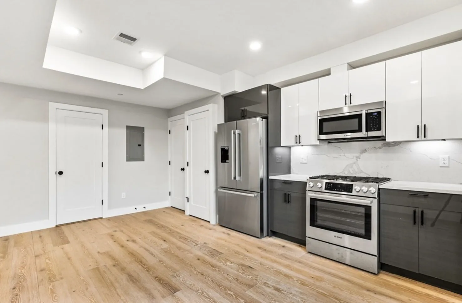2 bed, 2.5 bath apartment for rent at 300 Somerville Ave Unit G, Ward Two — photo 3 of 18