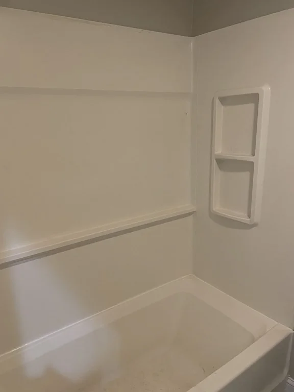 3 bed, 1 bath apartment for rent at 300 Spruce St Unit 1, Chelsea — photo 4 of 5