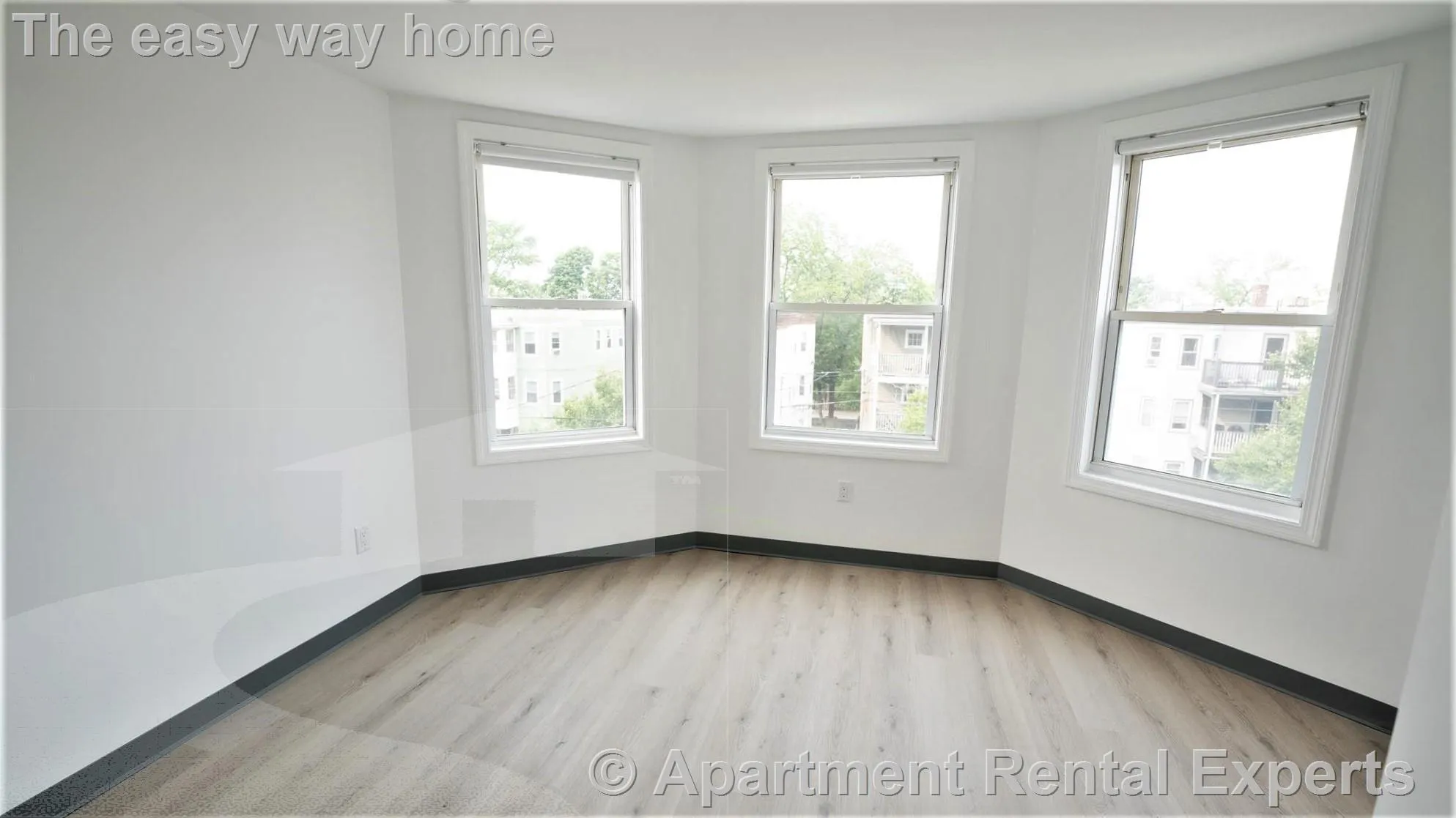 3 bed, 2 bath apartment for rent at 301-303 Boston Ave Unit 3, Tufts — photo 4 of 11