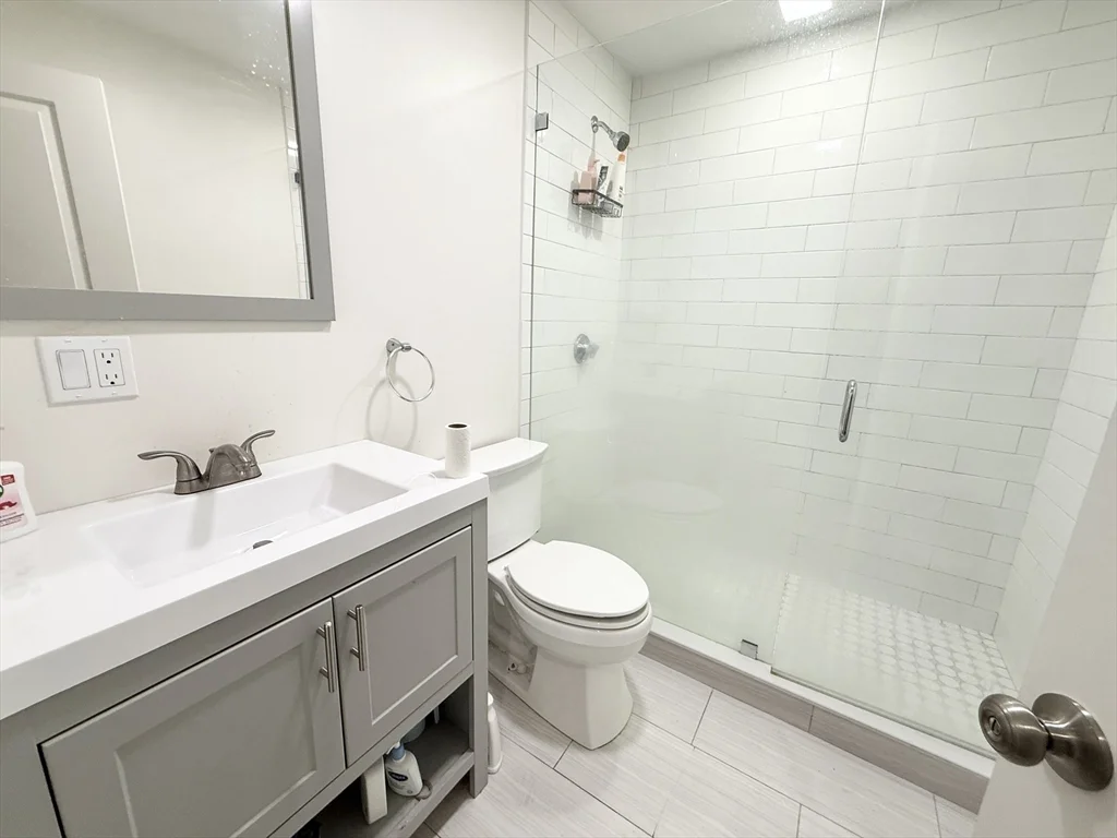 4 bed, 1 bath apartment for rent at 303 Dudley St Unit 2, Roxbury — photo 10 of 10
