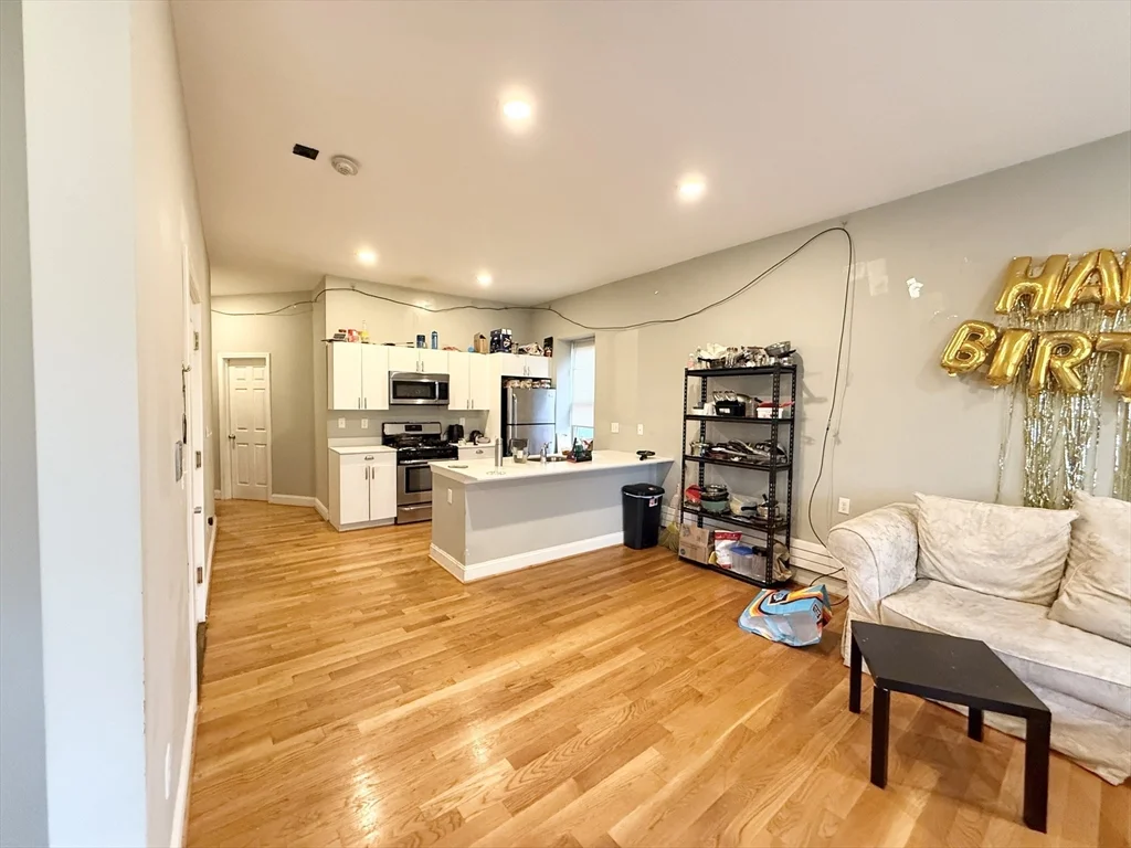 4 bed, 2 bath apartment for rent at 303 Dudley St Unit 3, Roxbury — photo 3 of 8