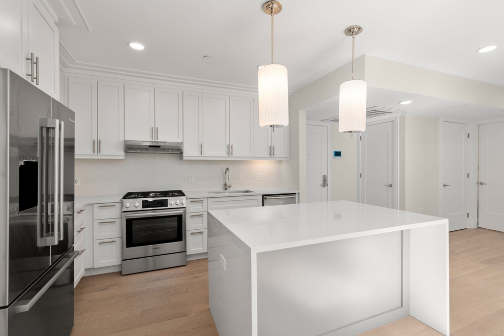 2 bed, 2 bath apartment for rent at 301 Border St Unit 303, Central Square — photo 6 of 24
