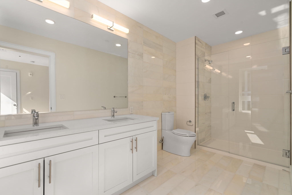2 bed, 2 bath apartment for rent at 301 Border St Unit 303, Central Square — photo 17 of 24