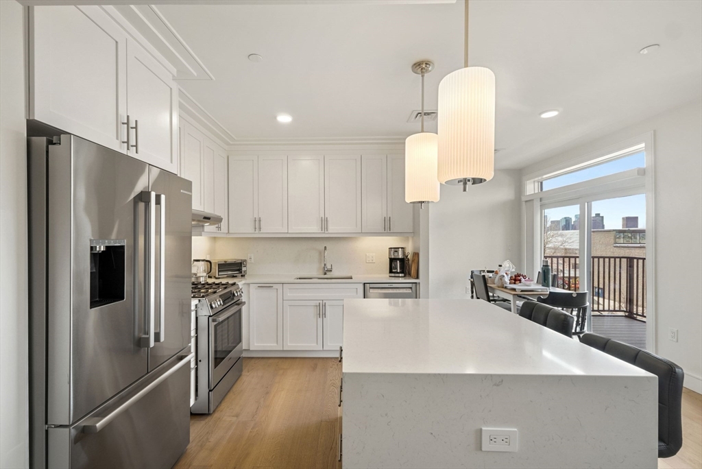 2 bed, 2 bath apartment for rent at 301 Border St Unit 410, East Boston — photo 2 of 33
