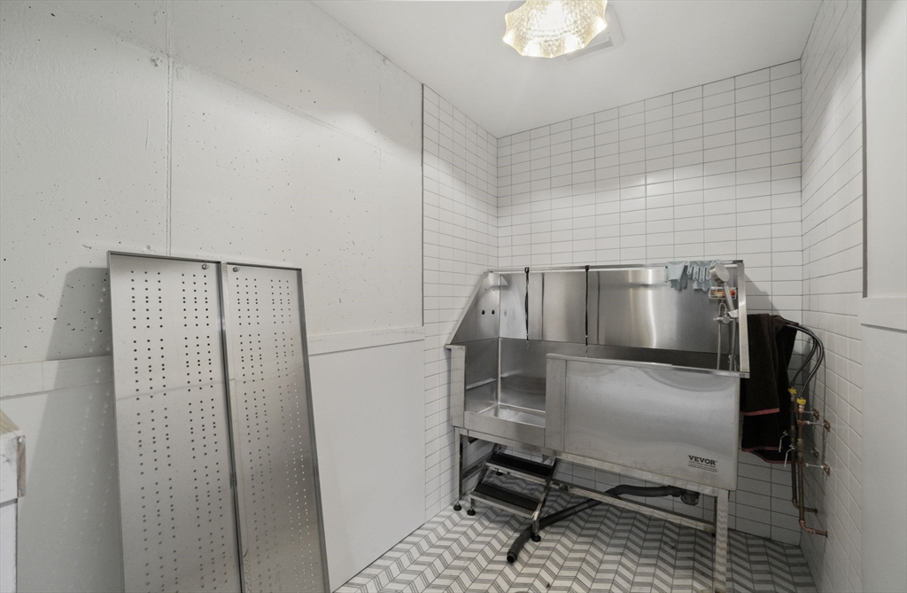 2 bed, 2 bath apartment for rent at 301 Border St Unit 410, East Boston — photo 30 of 33