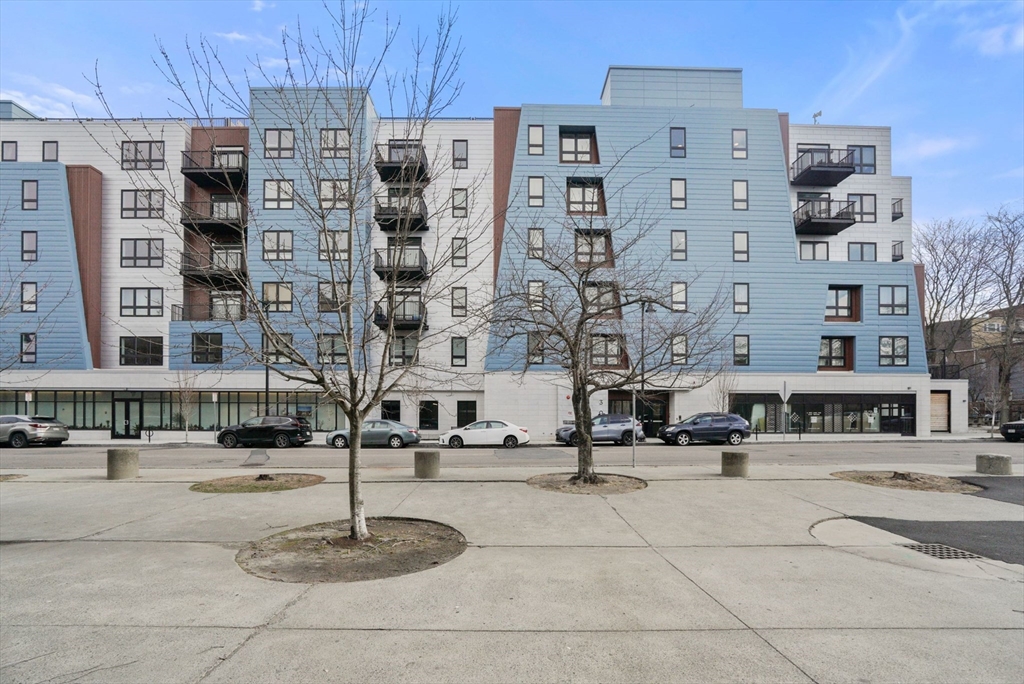 2 bed, 2 bath apartment for rent at 301 Border St Unit 410, East Boston — photo 32 of 33