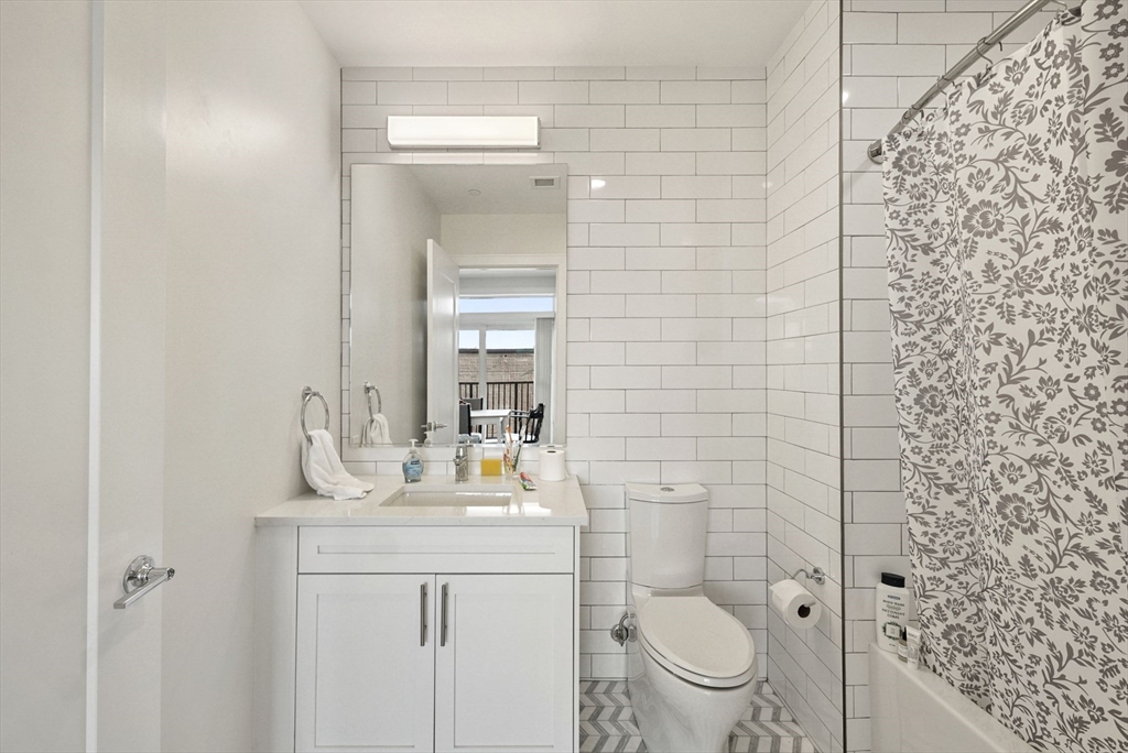 2 bed, 2 bath apartment for rent at 301 Border St Unit 410, East Boston — photo 18 of 33