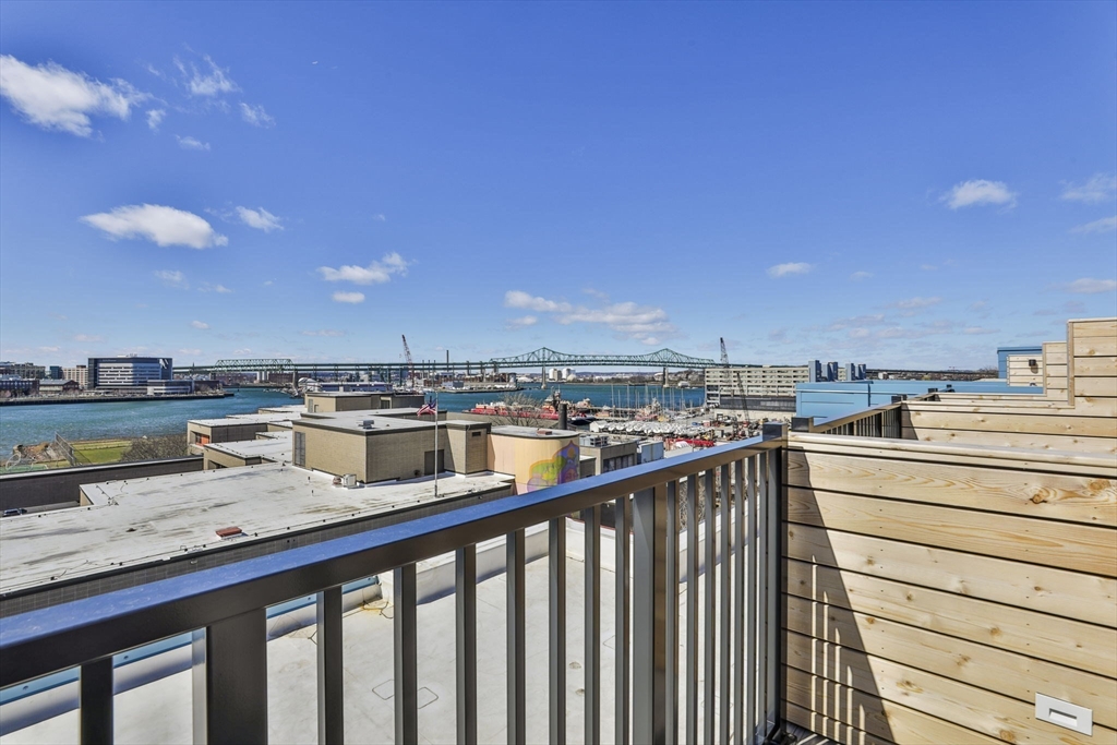 3 bed, 2 bath apartment for rent at 301 Border St Unit 507, East Boston — photo 8 of 37