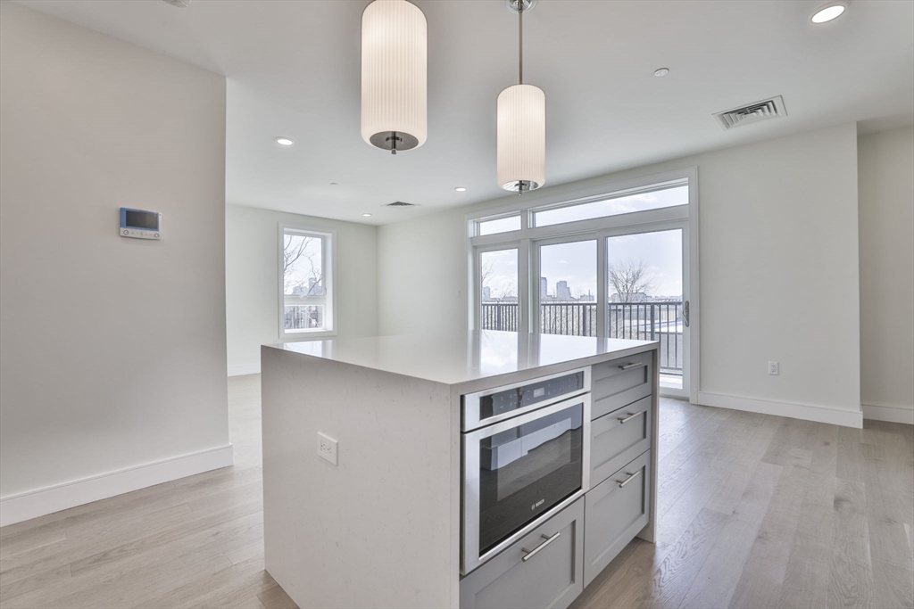 3 bed, 2 bath apartment for rent at 301 Border St Unit 507, East Boston — photo 14 of 37