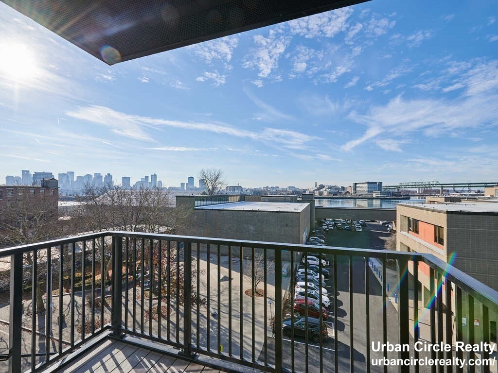 1 bed, 1 bath apartment for rent at 301 Border St Unit 508, Central Square — photo 2 of 18