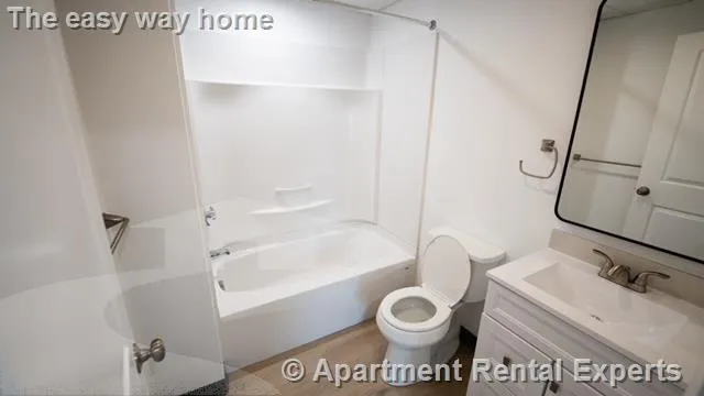 1 bed, 1 bath apartment for rent at 301 Boston Ave Unit A, Tufts — photo 2 of 6