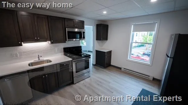 1 bed, 1 bath apartment for rent at 301 Boston Ave Unit A, Tufts