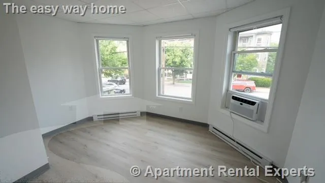 1 bed, 1 bath apartment for rent at 301 Boston Ave Unit A, Tufts — photo 3 of 6