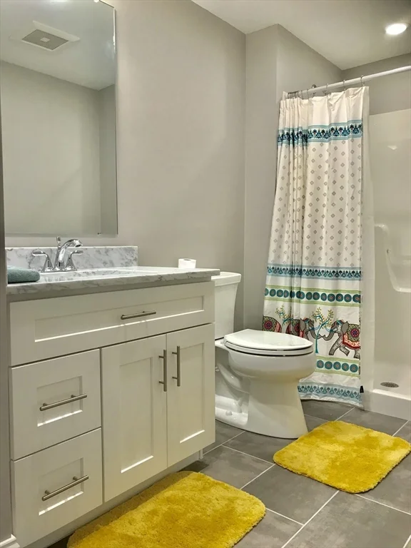 6 bed, 4+ bath apartment for rent at 301 Linden St, Wellesley — photo 18 of 24