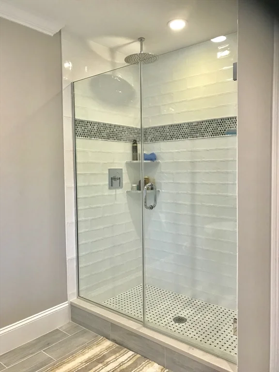 6 bed, 4+ bath apartment for rent at 301 Linden St, Wellesley — photo 13 of 24
