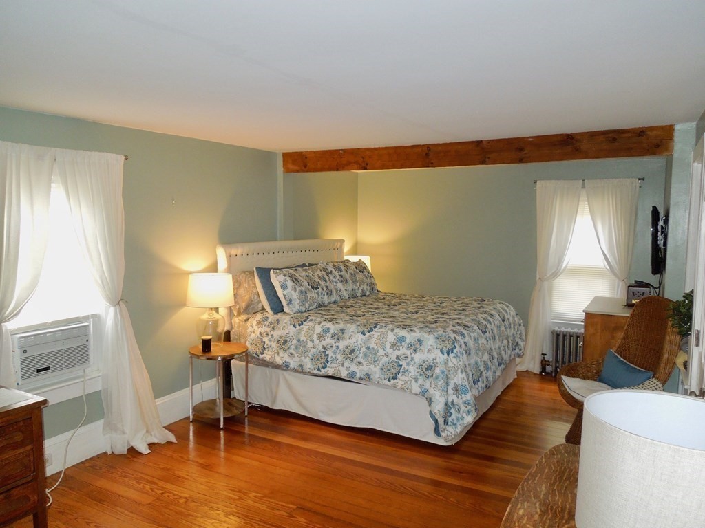 2 bed, 1 bath apartment for rent at 301R Court St, Plymouth — photo 6 of 12