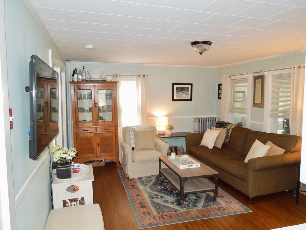2 bed, 1 bath apartment for rent at 301R Court St, Plymouth — photo 4 of 12