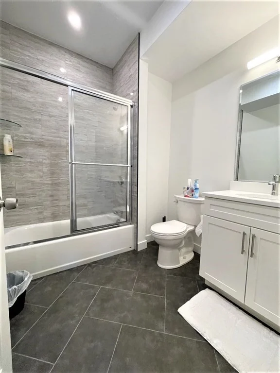 2 bed, 1 bath apartment for rent at 302 Broadway Unit 401, Everett — photo 6 of 7
