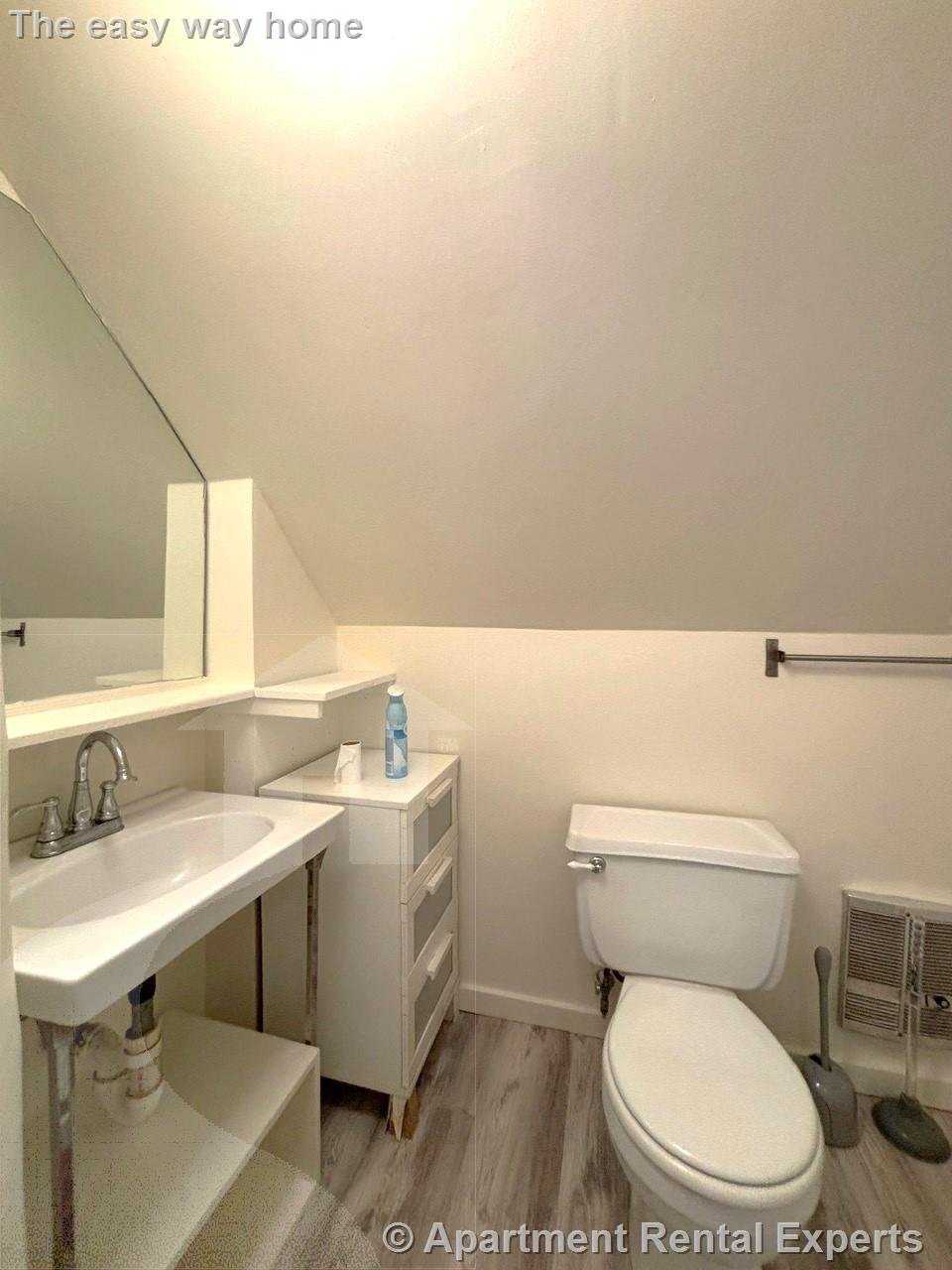 1 bed, 1 bath apartment for rent at 302 Brookline St Unit 2, Cambridgeport — photo 10 of 13