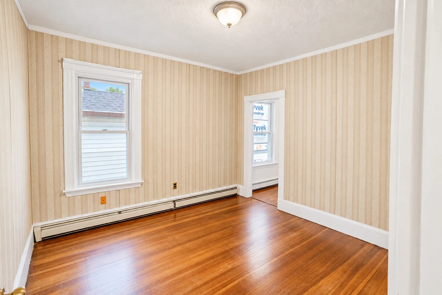 2 bed, 1 bath apartment for rent at 302 Columbia St Unit 2, Wellington-Harrington — photo 7 of 9