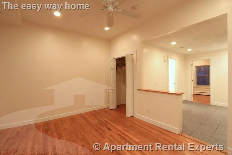 1 bed, 1 bath apartment for rent at 302 Highland Ave, Davis Square — photo 6 of 11