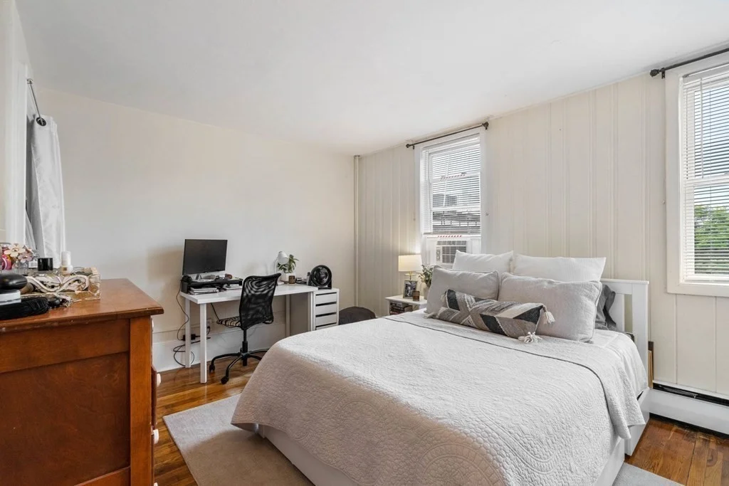 1 bed, 1 bath apartment for rent at 302 K St Unit 3, Boston — photo 9 of 16