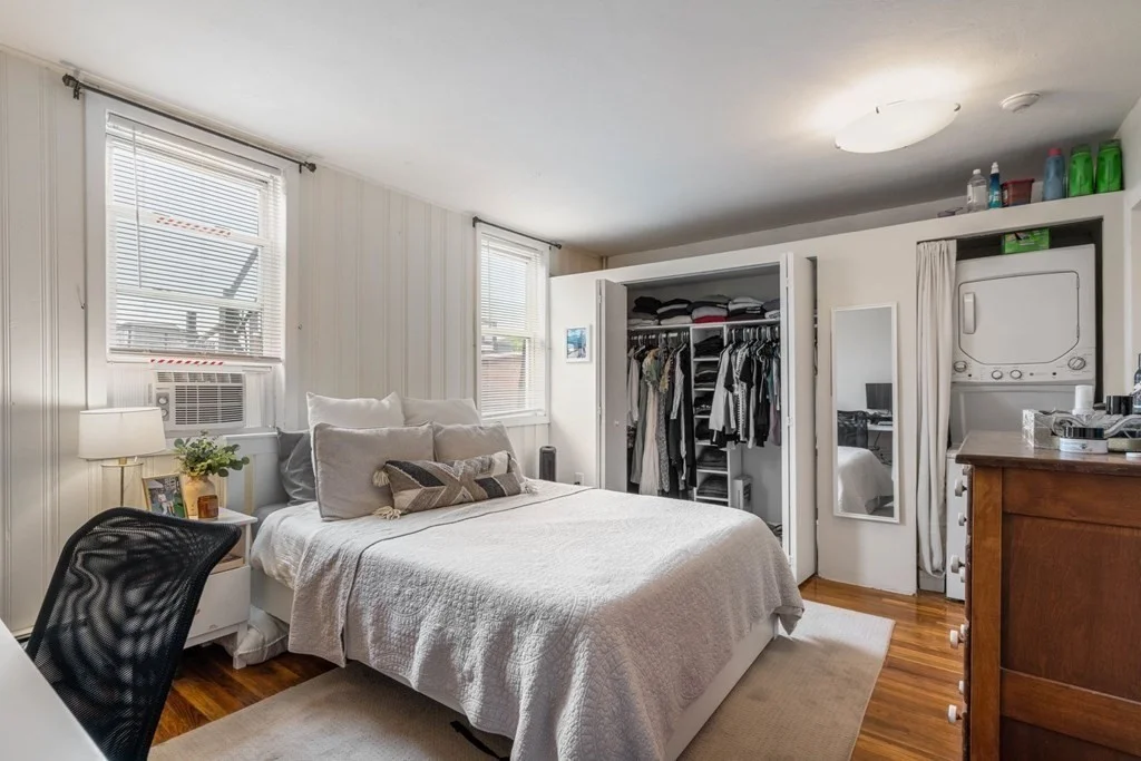 1 bed, 1 bath apartment for rent at 302 K St Unit 3, Boston — photo 10 of 16