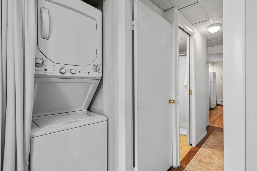 1 bed, 1 bath apartment for rent at 302 K St Unit 3, Boston — photo 11 of 16