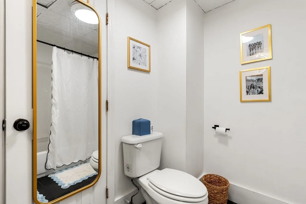 1 bed, 1 bath apartment for rent at 302 K St Unit B, South Boston — photo 13 of 19