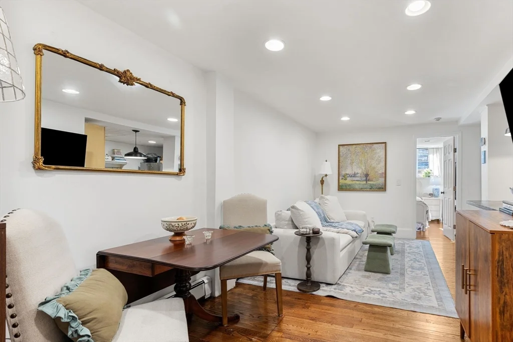 1 bed, 1 bath apartment for rent at 302 K St Unit B, South Boston