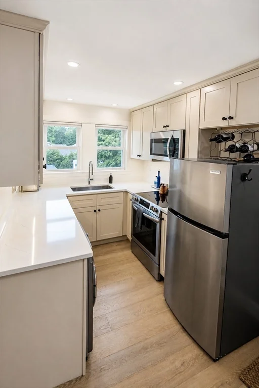 1 bed, 1 bath apartment for rent at 302 Pine St Unit 2, Weymouth — photo 8 of 19