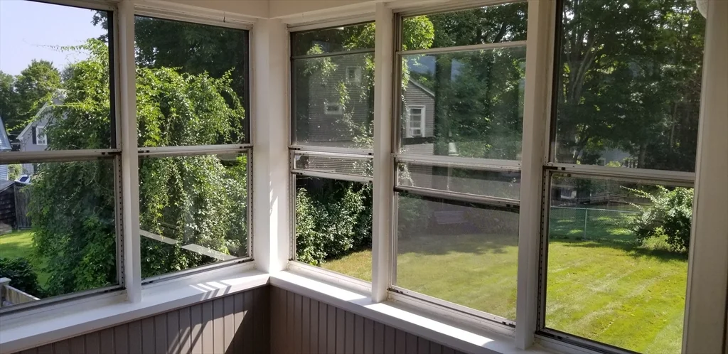 1 bed, 1 bath apartment for rent at 302 Pleasant St Unit 2, North Andover — photo 15 of 17