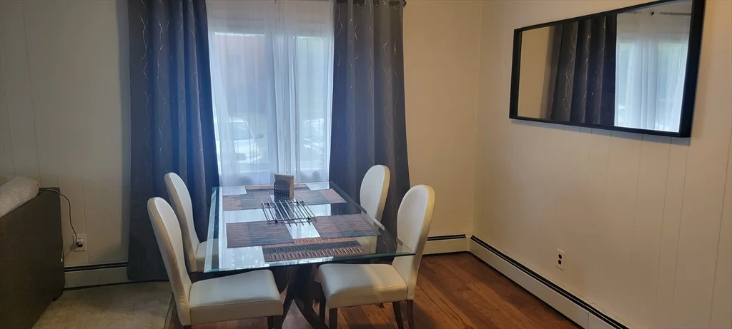 1 bed, 1 bath apartment for rent at 302 Pleasant St Unit 2, North Andover — photo 6 of 17