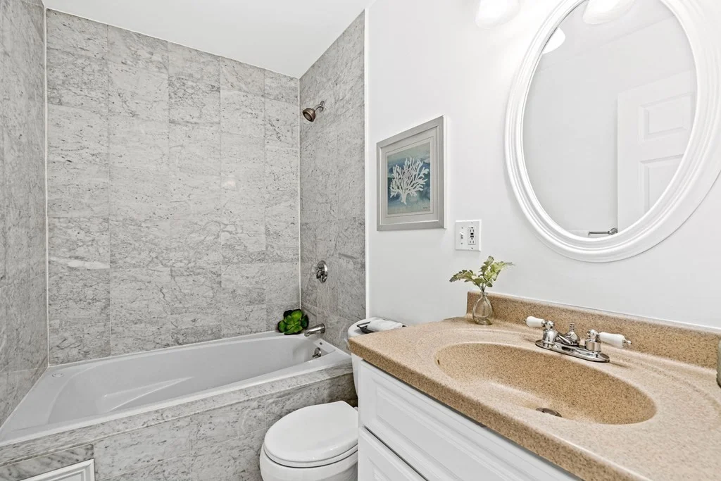 2 bed, 2 bath apartment for rent at 302 W Third St Unit 1, South Boston — photo 8 of 16